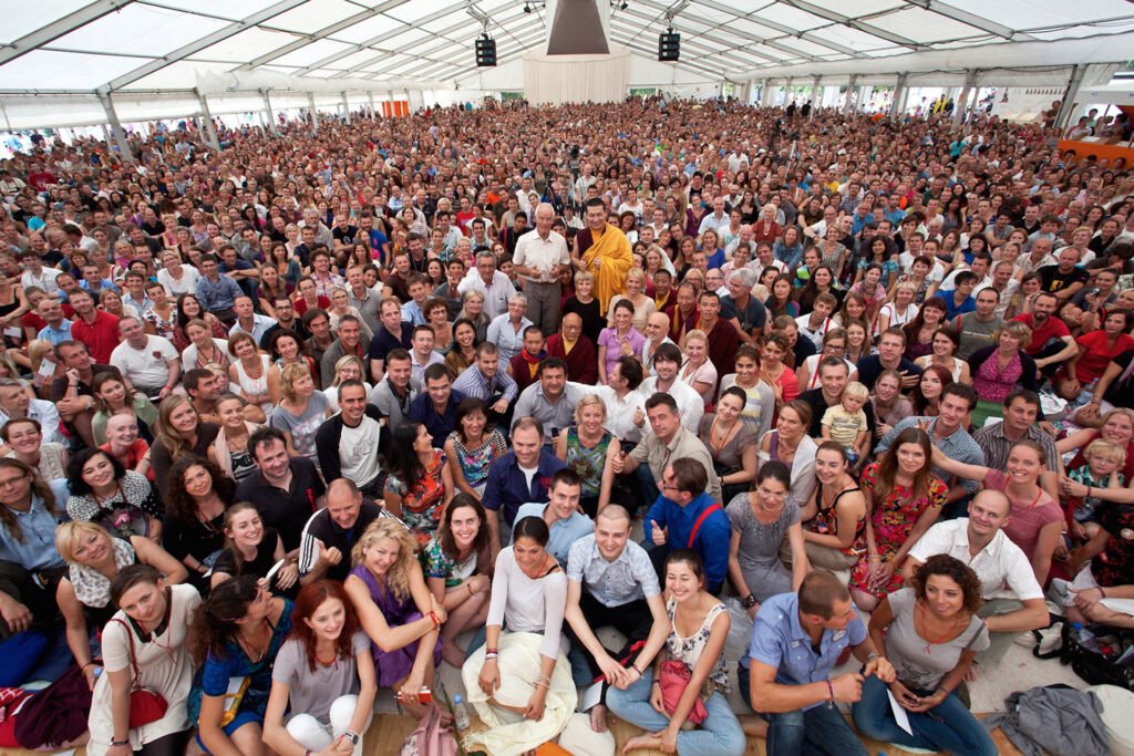 Cursos de Ngondro y 8vo Karmapa<br>Noviembre 2023 11 meditation